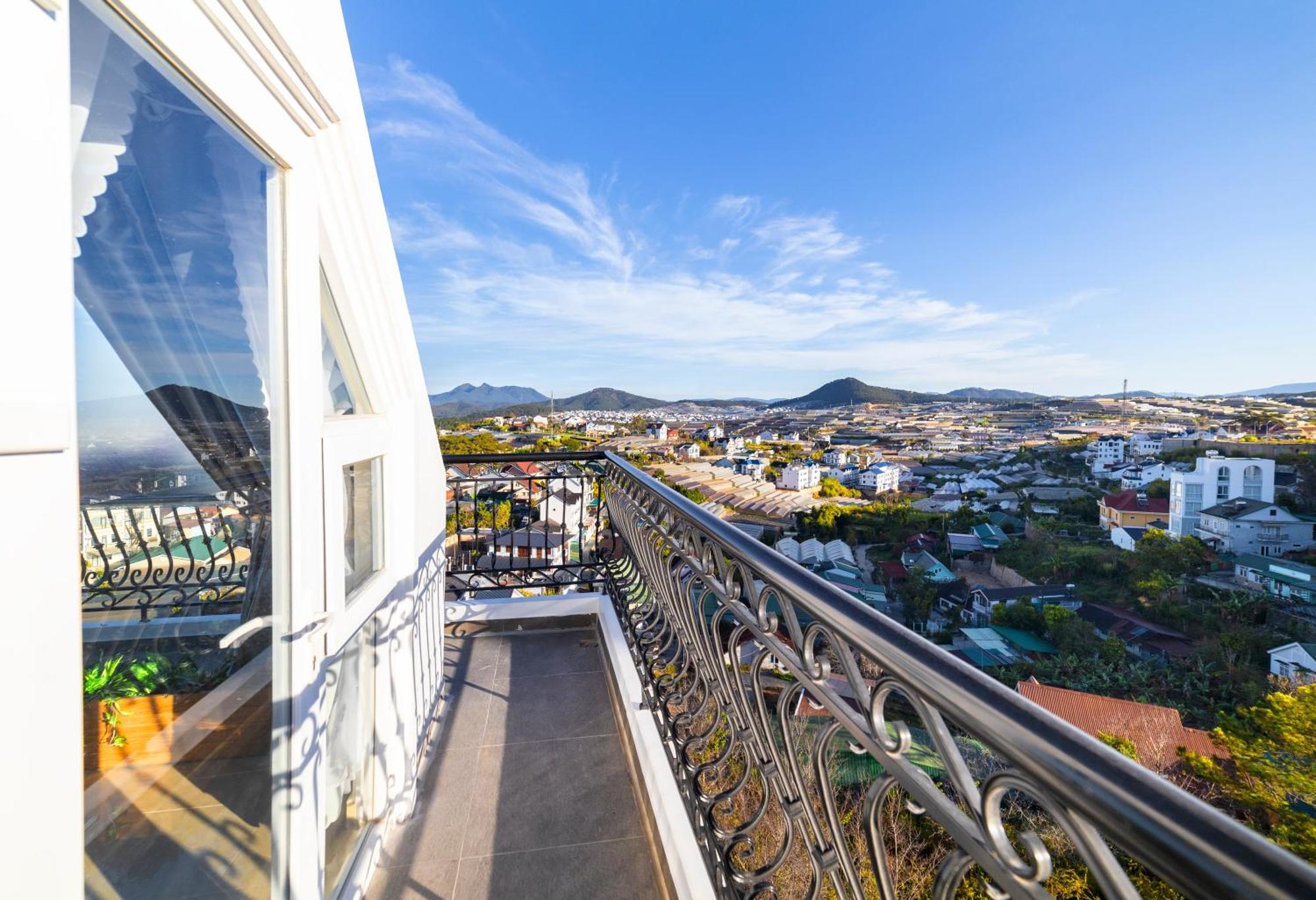 The Grandview Villa Dalat Екстер'єр фото